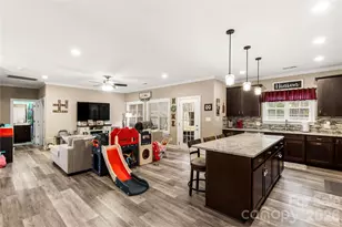 2577 Craig Farm Rd, Lancaster, SC 29720 - Photo 4