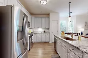 902 Platinum Dr, Fort Mill, SC 29708 - Photo 8