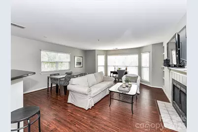 509 N Graham Street #2L, Charlotte, NC 28202 - Photo 4