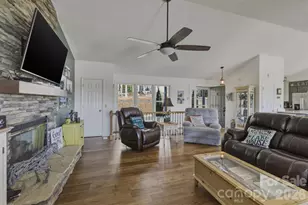 2761 Hemlock Ct, Nebo, NC 28761 - Photo 20