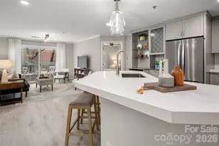 517 N Graham St, Charlotte, NC 28202 - Photo 2