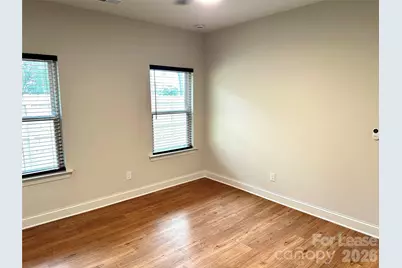 525 N Linwood Avenue, Charlotte, NC 28216 - Photo 18