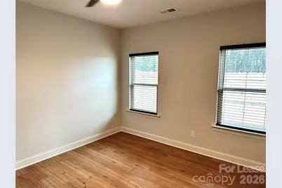 525 N Linwood Avenue, Charlotte, NC 28216 - Photo 16