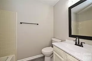 6156 Meadow Rose Ln, Charlotte, NC 28215 - Photo 16