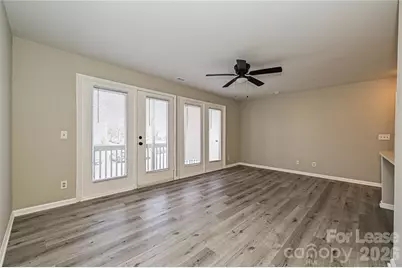 6156 Meadow Rose Lane, Charlotte, NC 28215 - Photo 4