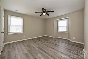 6156 Meadow Rose Ln, Charlotte, NC 28215 - Photo 12