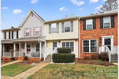 8240 Circle Tree Lane, Charlotte, NC 28277 - Photo 2