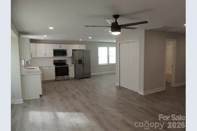 146 Loomis Street, Chester, SC 29706 - Photo 2