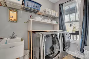 3327 Greenville Hwy, Flat Rock, NC 28731 - Photo 18