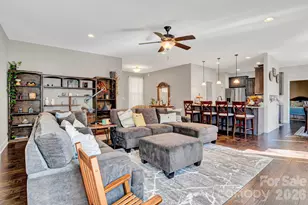 3327 Greenville Hwy, Flat Rock, NC 28731 - Photo 10