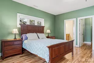 25 Woodbend Ln, Black Mountain, NC 28711 - Photo 16