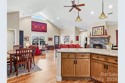 25 Woodbend Lane, Black Mountain, NC 28711 - Photo 14