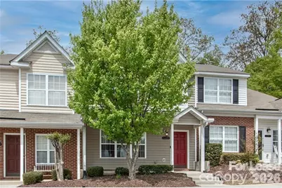 137 Lynch Circle, Mooresville, NC 28117 - Photo 2