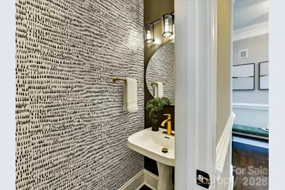 6607 Rea Croft Drive, Charlotte, NC 28226 - Photo 18