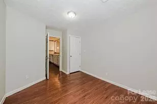 3214 Kalynne St, Charlotte, NC 28208 - Photo 4