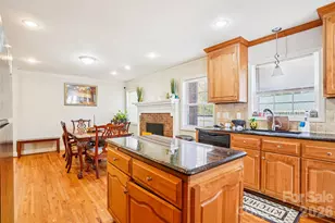 7459 Elwood Dr, Charlotte, NC 28227 - Photo 14