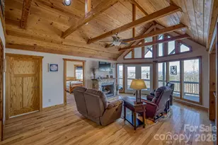 2262 Grandview Peaks Dr, Nebo, NC 28761 - Photo 16