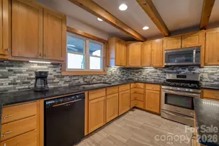 2262 Grandview Peaks Dr, Nebo, NC 28761 - Photo 20