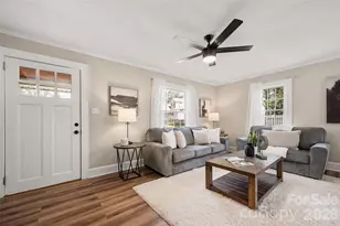 411 W Sycamore St, Lincolnton, NC 28092 - Photo 4