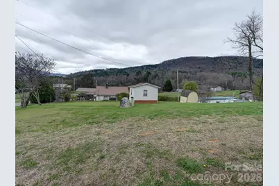 118 & 124 East Lawson Road, Hot Springs, NC 28743 - Photo 44