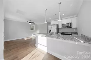 844 5th Ave SW, Hickory, NC 28602 - Photo 10