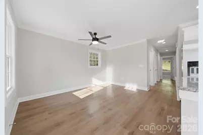 844 5th Avenue SW, Hickory, NC 28602 - Photo 6