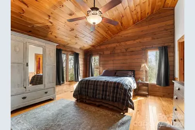 6 Ravenwood Lane, Horse Shoe, NC 28742 - Photo 18