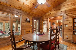 6 Ravenwood Ln, Horse Shoe, NC 28742 - Photo 16