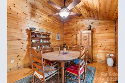 6 Ravenwood Lane, Horse Shoe, NC 28742 - Photo 16