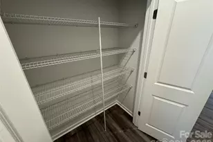 4614 Lakeview Rd, Charlotte, NC 28216 - Photo 10