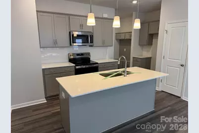 4614 Lakeview Road #2, Charlotte, NC 28216 - Photo 2