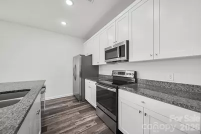 3305-3307 15th Avenue NE, Conover, NC 28613 - Photo 4