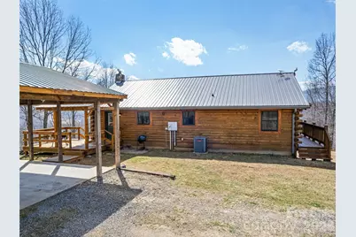 425 Rustic Ridge Drive, Canton, NC 28716 - Photo 4