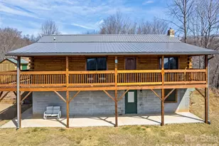 425 Rustic Ridge Dr, Canton, NC 28716 - Photo 2