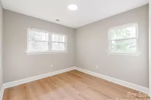 2025 Birchcrest Dr, Charlotte, NC 28205 - Photo 18