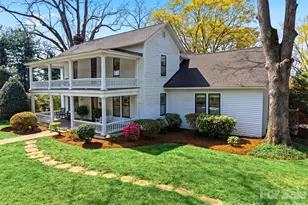 321 9th St NW, Hickory, NC 28601 - Photo 4