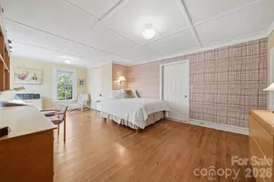 321 9th St NW, Hickory, NC 28601 - Photo 32