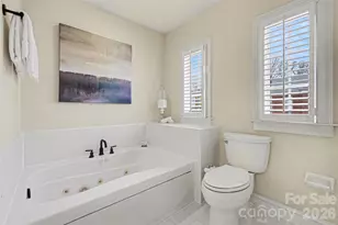 4921 S Hill View Dr, Charlotte, NC 28210 - Photo 14