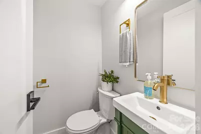 417 Regency Drive, Charlotte, NC 28211 - Photo 24