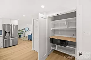 417 Regency Dr, Charlotte, NC 28211 - Photo 18