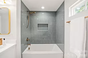 417 Regency Dr, Charlotte, NC 28211 - Photo 32