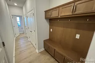 4632 Lakeview Rd, Charlotte, NC 28216 - Photo 14