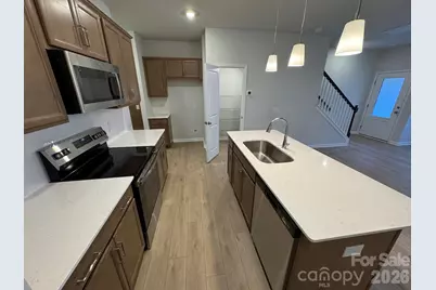 4632 Lakeview Road #6, Charlotte, NC 28216 - Photo 6