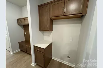 4632 Lakeview Road #6, Charlotte, NC 28216 - Photo 8