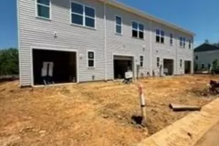 4632 Lakeview Rd, Charlotte, NC 28216 - Photo 2
