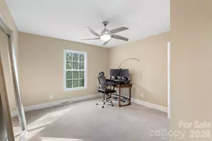 4114 Meadowridge Dr, Charlotte, NC 28226 - Photo 32