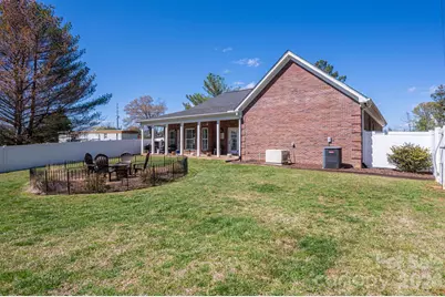 140 Huffstetler Lake Road, Dallas, NC 28034 - Photo 18