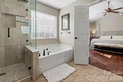 8842 Fieldcroft Drive, Charlotte, NC 28277 - Photo 6