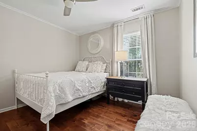 8842 Fieldcroft Drive, Charlotte, NC 28277 - Photo 16