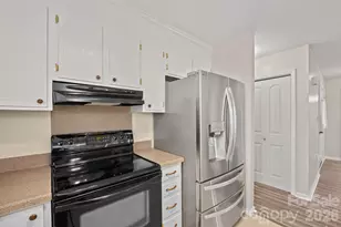 7310 Palmetto Ct, Charlotte, NC 28227 - Photo 14